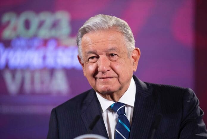 Proponen a AMLO para el Premio Nobel de la Paz