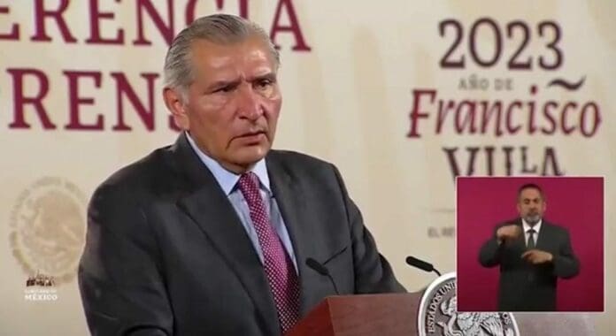 Según Adán Augusto la reunión con los gobernadores es para revisar la estrategia de seguridad, no por la salud del presidente.