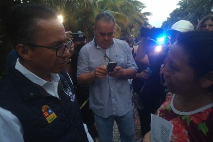 Dialoga fiscal con madres de desaparecidos; acuerdan reuniones para hablar de sus casos