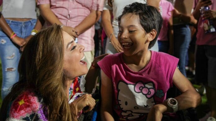 Festeja Mara Lezama Día de la Niña y el Niño con benitojuarenses