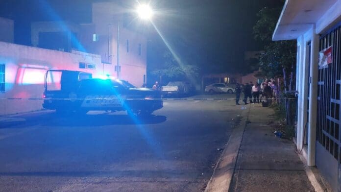 Genera movilización policiaca granada de juguete en Playa del Carmen