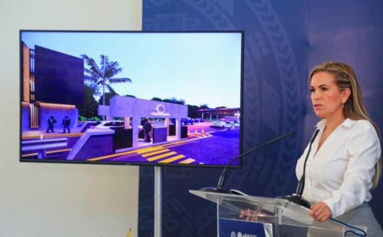 Con una inversión de 28 millones de pesos el gobierno de Lili Campos Miranda alista la renovación de tres filtros policiacos.