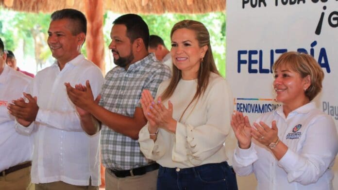 Reconoce Lili Campos labor de educadoras en su día