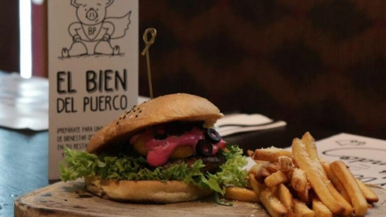 Inicia "El Bien del Puerco"; consumo en restaurantes se donará a Fundación Ciudad de la Alegría