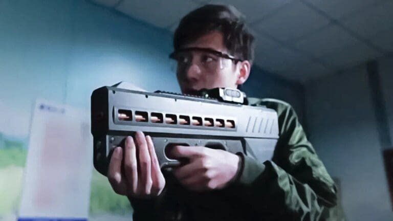 China presenta una nueva arma electromagnética que dispara balas en forma de moneda