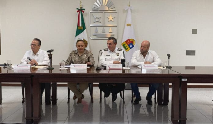 Asegura Rubén Oyarvide que municipios están 'abandonados' en materia de seguridad pública 