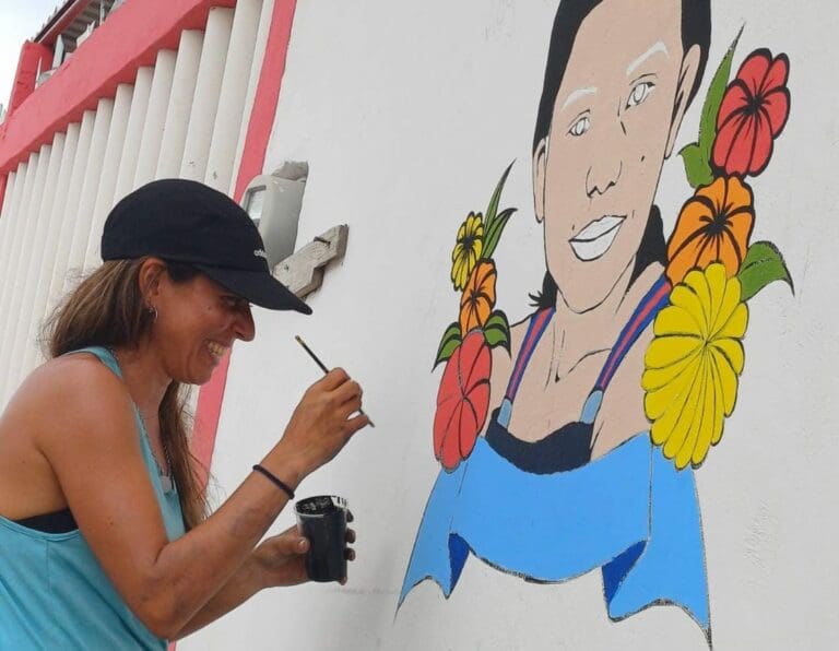 Pintaron un mural cerca de la casa del taquero, presunto responsable de la desaparición de Fernanda Cayetana.