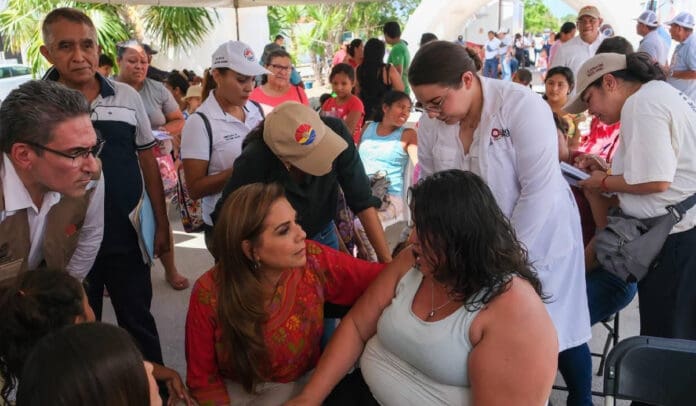 Mara Lezama lleva Salud para Tod@s a Villas Otoch Paraíso