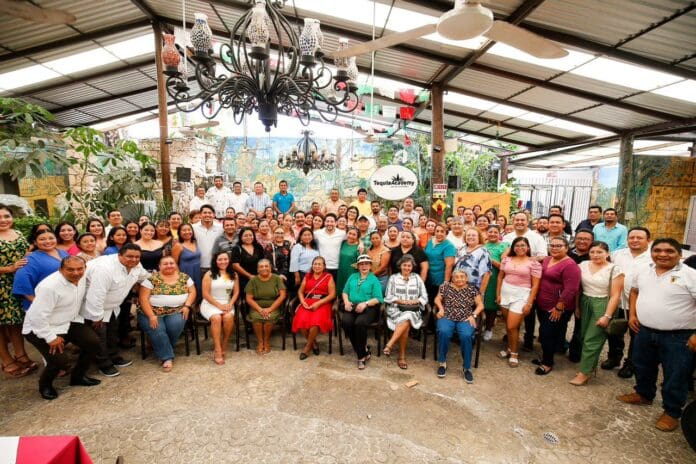 Maestras y maestros, importantes aliados de la cuarta transformación y pilar fundamental en la sociedad: Renán Sánchez