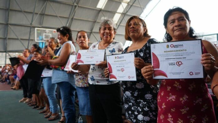 Mujeres reafirman su compromiso de cuidar los Programas del Bienestar: Pablo Bustamante