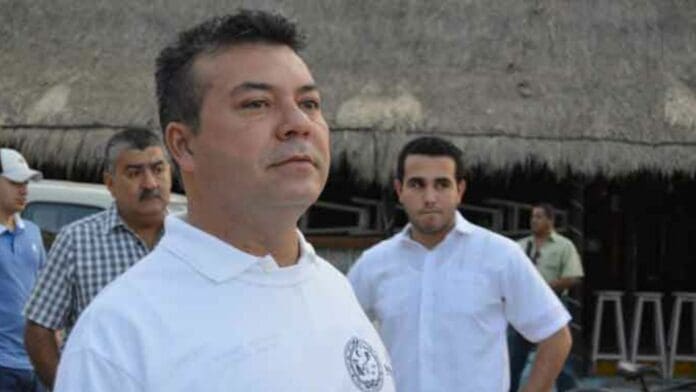 Libera juez a Mauricio Góngora de acusación de peculado