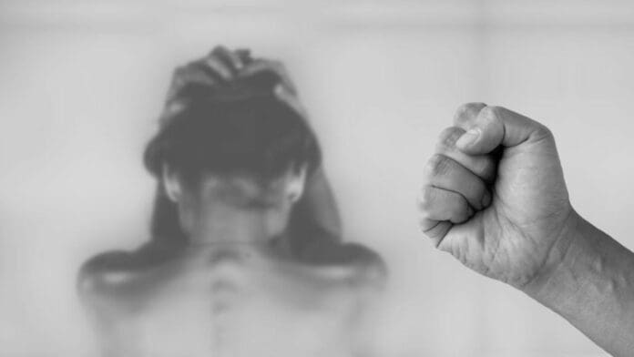 Más mujeres llegan a Playa del Carmen huyendo de la violencia que viven en sus países