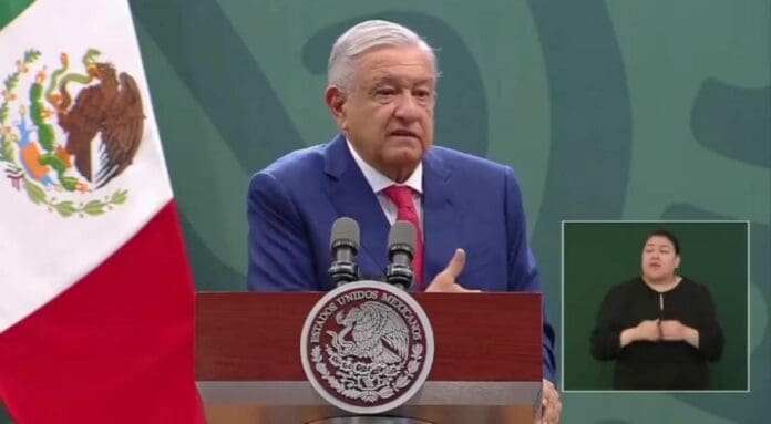 AMLO dio a conocer que ya tienen pruebas de que el fentanilo sale desde China y llega a puertos de nuestro país.