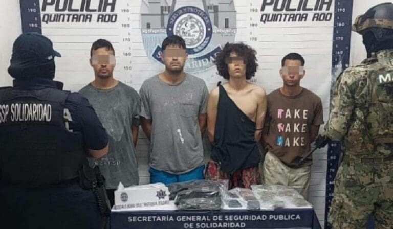 Estadounidense comandaba célula que operaba en Playacar; tenía droga y a una mujer retenida