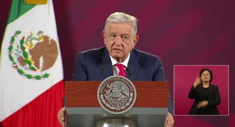 AMLO aseguró que no se vislumbra una crisis económica en 2023 ó 2024. Al menos no por los manejos internos.