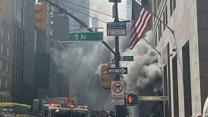 Se incendia tienda Tiffany en la Quinta Avenida de Nueva York