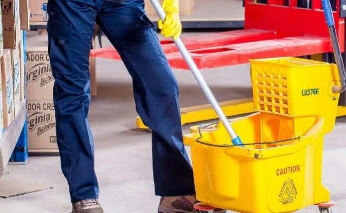 Conserje apaga por error congelador de laboratorio y destruye 20 años de investigación