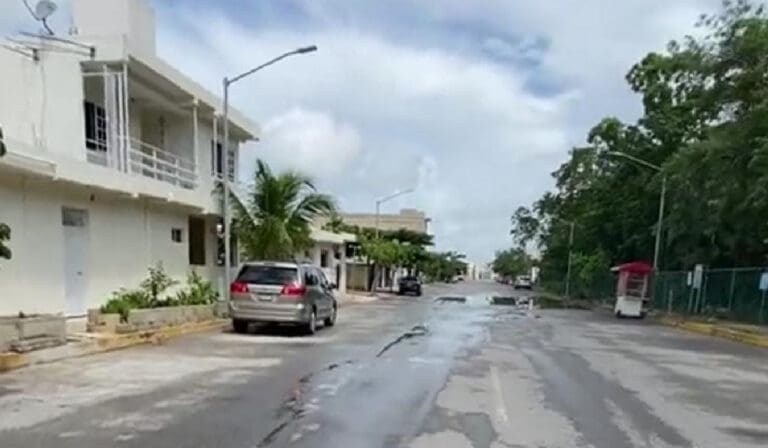 Las autoridades de Playa del Carmen se han comprometido a realizar los estudios necesarios para la cancha de Villas Las Perlas.
