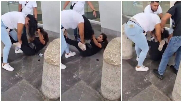 Mujeres se agarran a golpes frente a turistas en el aeropuerto de Cancún