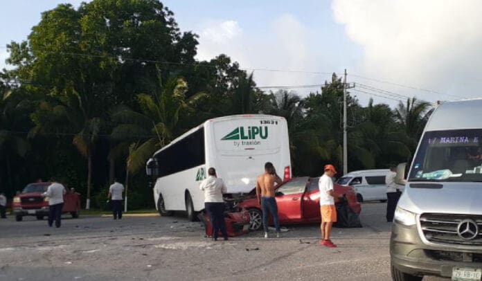 Autobús de la empresa Lipu causa fatal accidente en Playa del Carmen