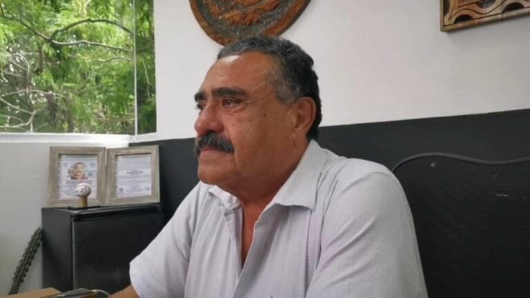 "Chano" Toledo llama traidores a diputados federales que no defendieron cambio de tarifa de CFE