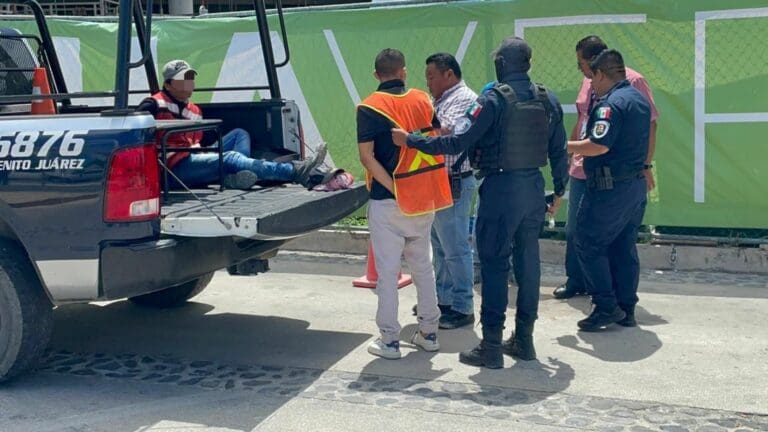 Amenaza comando armado a trabajadores de la construcción en Puerto Cancún