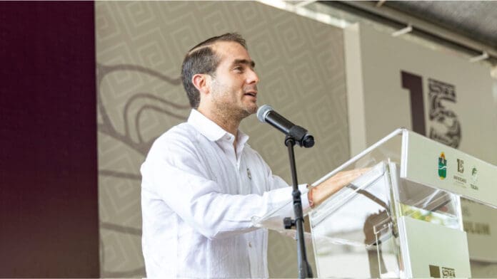 En los primeros 100 días de su gestión, el alcalde Diego Castañón Trejo saldó una deuda con el SAT que existía desde el 2015.