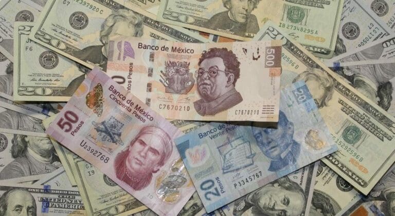 México está muy cerca de pasar la barrera de los 17 pesos respecto al tipo de cambio con el dólar, tal como en 2016.