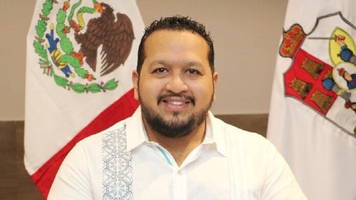 Sergio Avilés Demeneghi, magistrado presidente del Tribunal Electoral de Quintana Roo (Teqroo) fue secuestrado la noche de este lunes