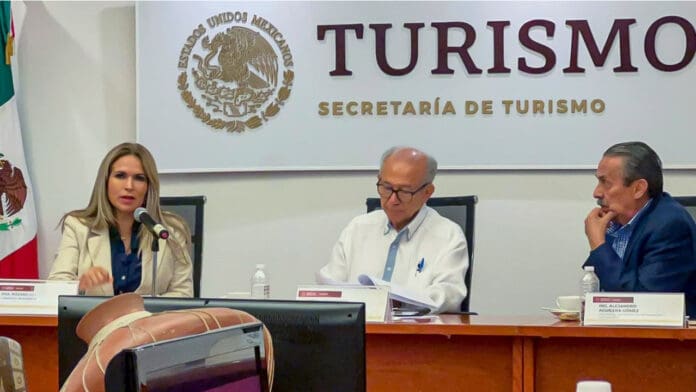 Toma protesta Lili Campos como presidenta de la Asociación Nacional de Municipios Turísticos