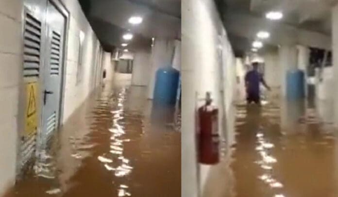Diversas grabaciones dieron cuenta de cómo se inundo el estadio 
