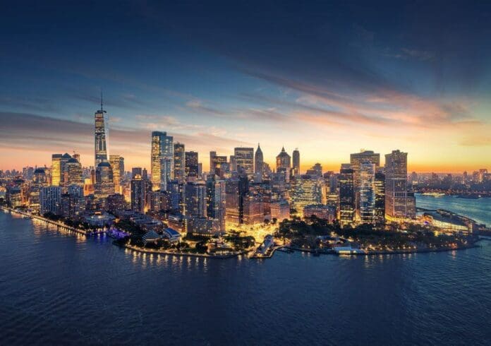 Se hunde Nueva York por el peso de sus rascacielos