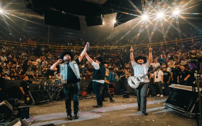 Detienen a 3 supuestos sicarios en concierto de Grupo Frontera