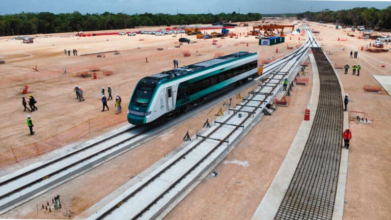 Construye Federación subestaciones eléctricas, para evitar apagones con el Tren Maya