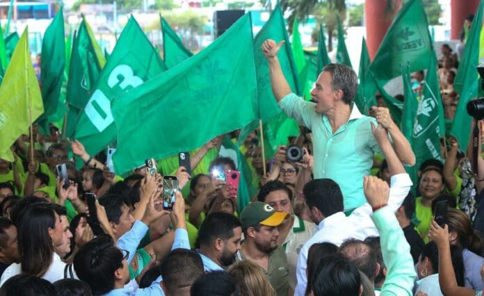 Manuel Velasco destapa a Pablo Bustamante ante más de 6 mil personas en Cancún 2