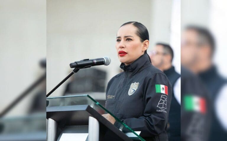 “Yo amo a Sandra Cuevas”, alcaldesa revela estar enamorada de sí misma y desata polémica en redes