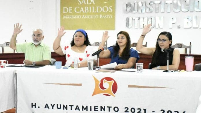 Presentan Informes trimestrales diversas áreas en sesión de comisiones de cabildo de OPB