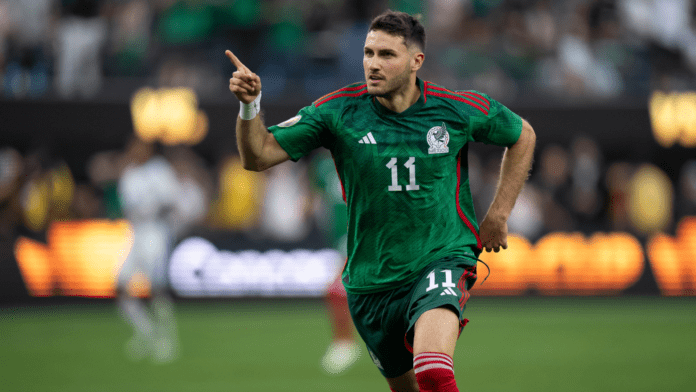 Afición argentina se burla de México porque Santi Giménez les dio la Copa Oro 'Sin Argentinos no ganan nada'