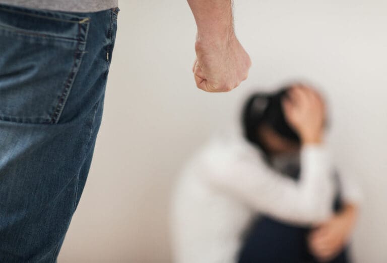 VIDEO: Exhiben a sujeto que dió golpiza a una mujer en la colonia Narvarte, CDMX