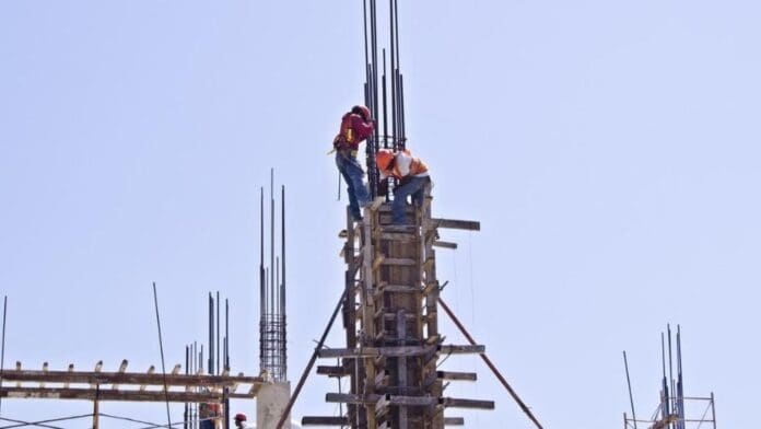 Más de 100 proyectos inmobiliarios detenidos en Q. Roo ya que Semarnat no otorga permisos