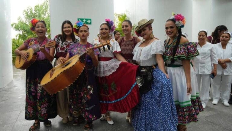 Quejas de Ebrard y codazo de Adán, signos de desesperación, afirma equipo de Sheinbaum en Q. Roo