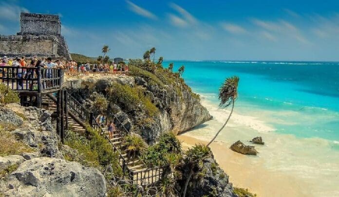 La aerolínea Viva Aerobus dio a conocer que a partir de diciembre tendrá varios vuelos hacia el aeropuerto de Tulum.