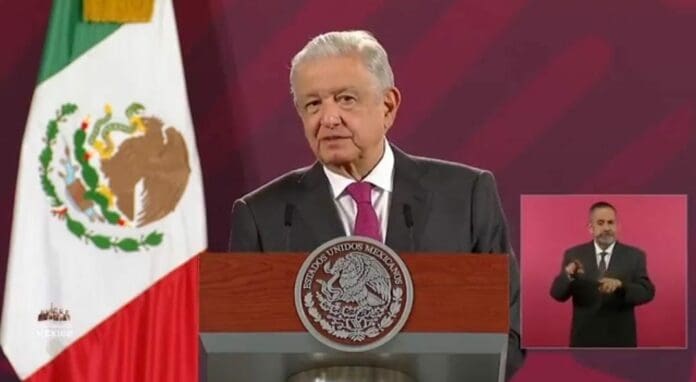AMLO prometió una vez más que en diciembre 24 estados del país tendrá su sistema de salud completo. ¿Se logrará?