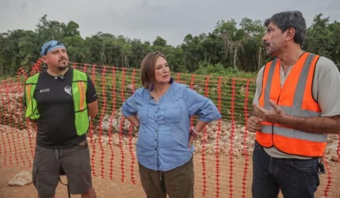 Xóchitl Gálvez se reunió con los activistas que se oponen al Tren Maya y recorrió parte del tramo 5. Lo llamó un crimen ambiental.