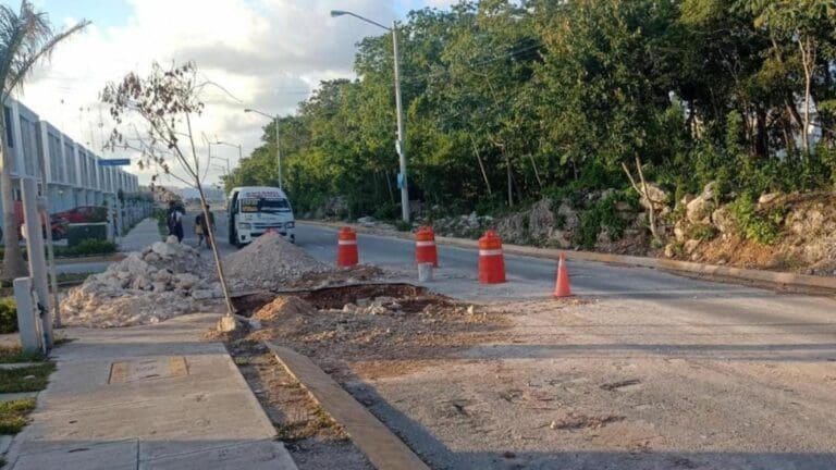 Bloqueo por falta de agua en Kusamil de Cancún fue atendido; la falla fue culpa de una constructora