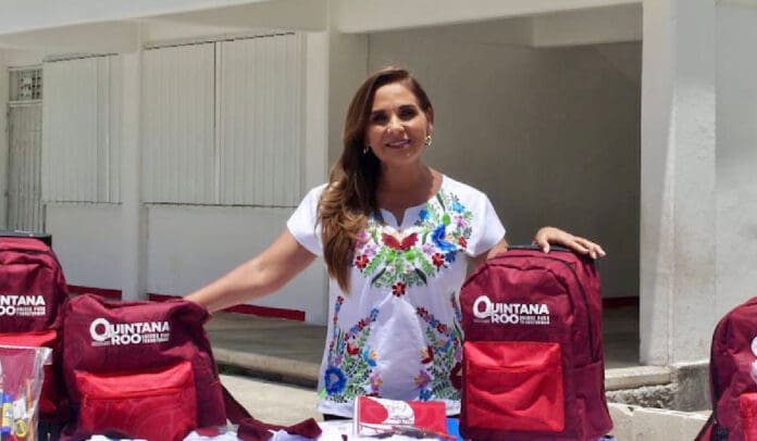 En apoyo a la economía de las familias, Mara Lezama anuncia entrega gratuita de uniformes, mochilas y útiles escolares