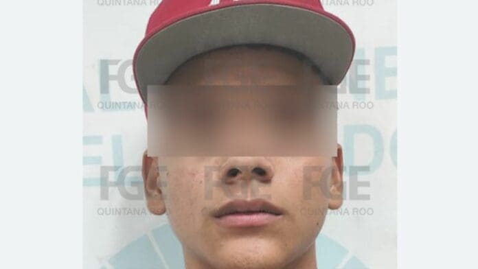 Un sujeto, aparentemente un narcomenudista fue detenido en Playa del Carmen pues al parecer estaría involucrado con un asesinato