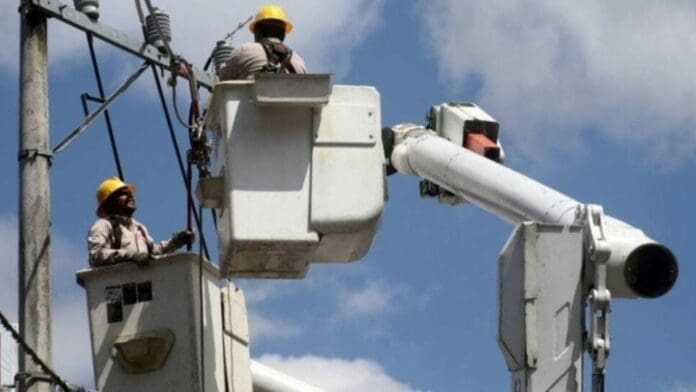 La presidenta Lili Campos destacó que la propuesta de CFE para terminar con los apagones es darle mayor potencia a los transformadores.