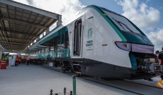 Si las pruebas que le realizan al Tren Maya salen según lo esperado, las autoridades podrán subirse el próximo 1 de septiembre.
