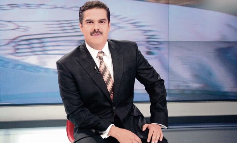 VIDEO: Javier Alatorre califica a libros de texto SEP como “virus comunista”